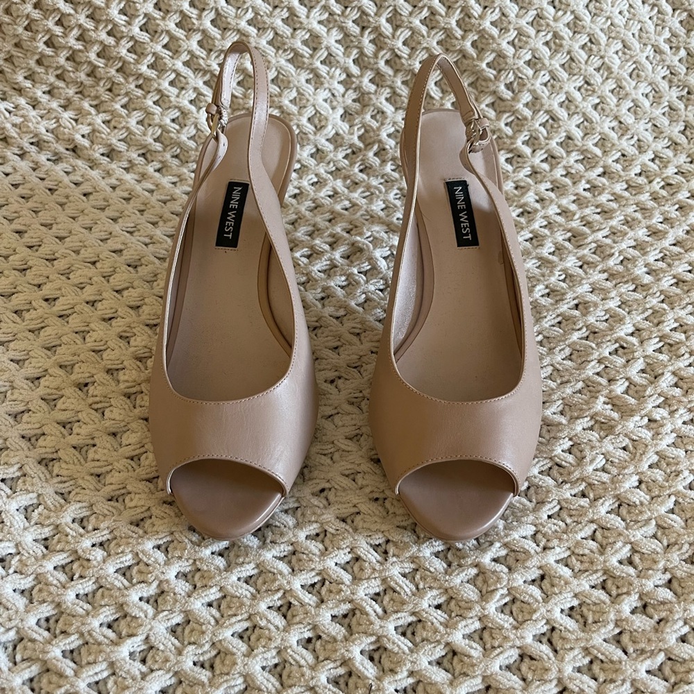 Nine West Nude Slingback/Peep toe heels
